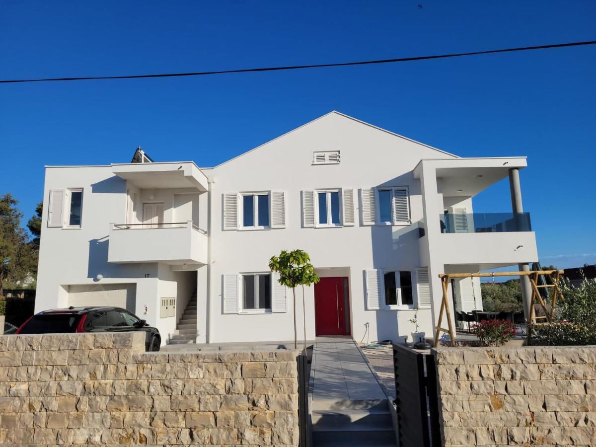 Haus Dalmatia With Heated Pool Appartement Bibinje Buitenkant foto
