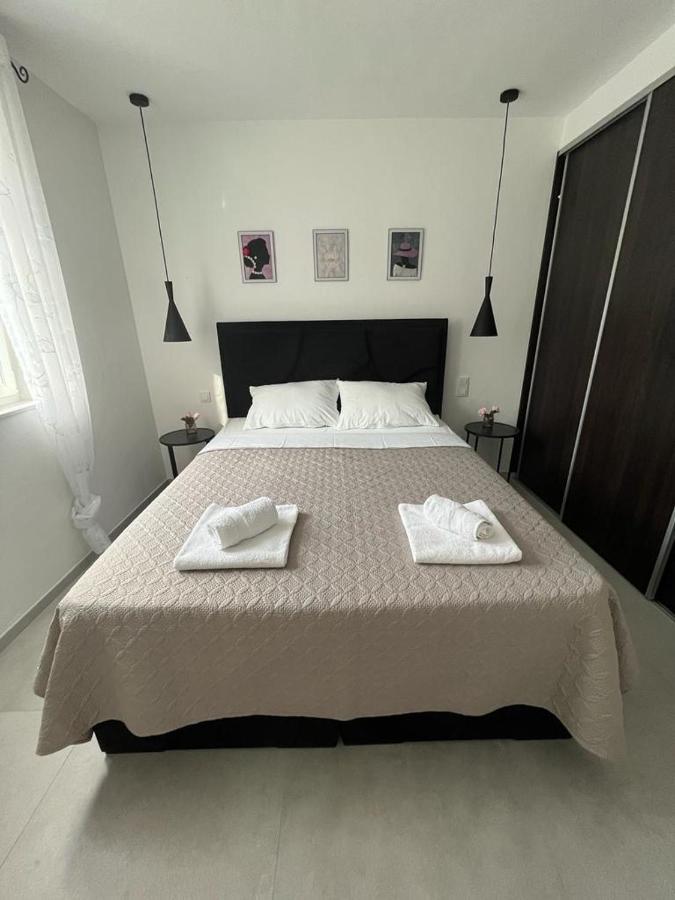 Haus Dalmatia With Heated Pool Appartement Bibinje Buitenkant foto