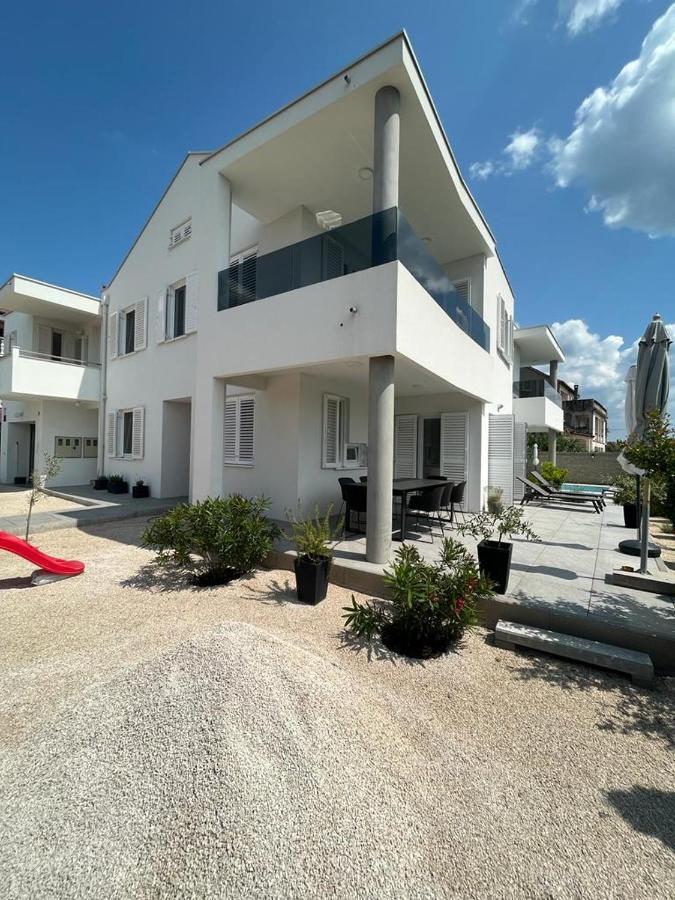 Haus Dalmatia With Heated Pool Appartement Bibinje Buitenkant foto
