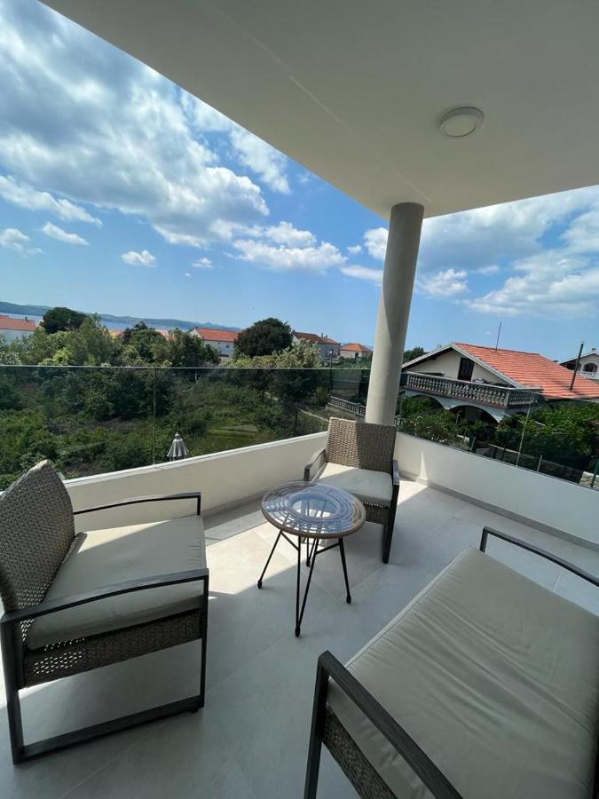 Haus Dalmatia With Heated Pool Appartement Bibinje Buitenkant foto