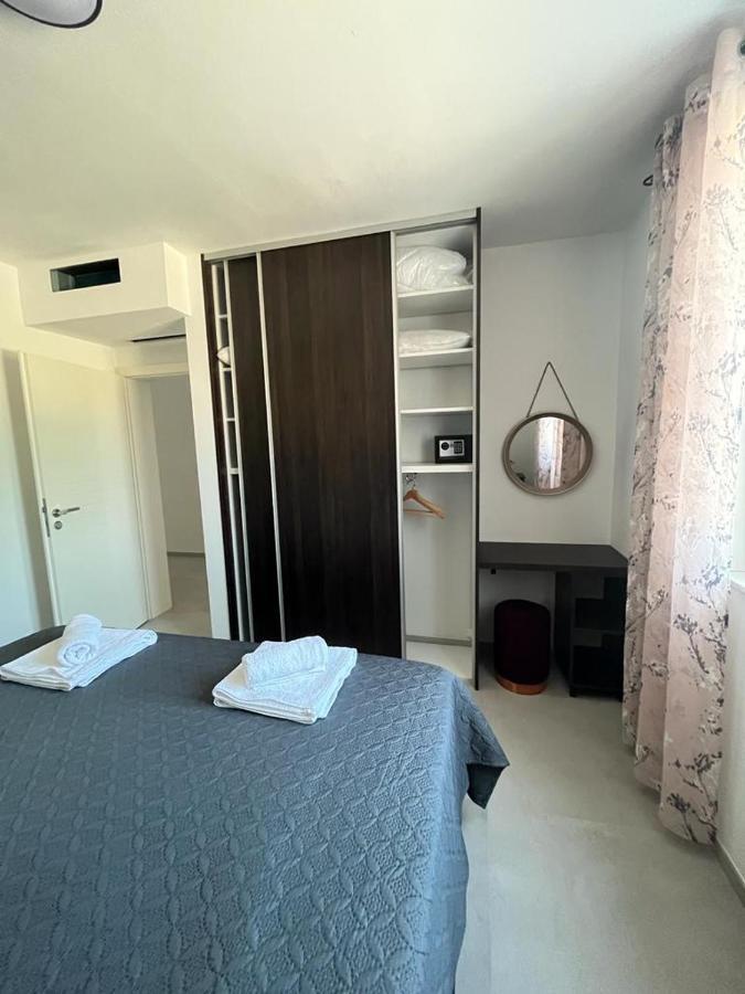 Haus Dalmatia With Heated Pool Appartement Bibinje Buitenkant foto