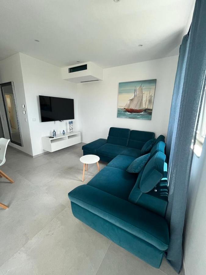 Haus Dalmatia With Heated Pool Appartement Bibinje Buitenkant foto